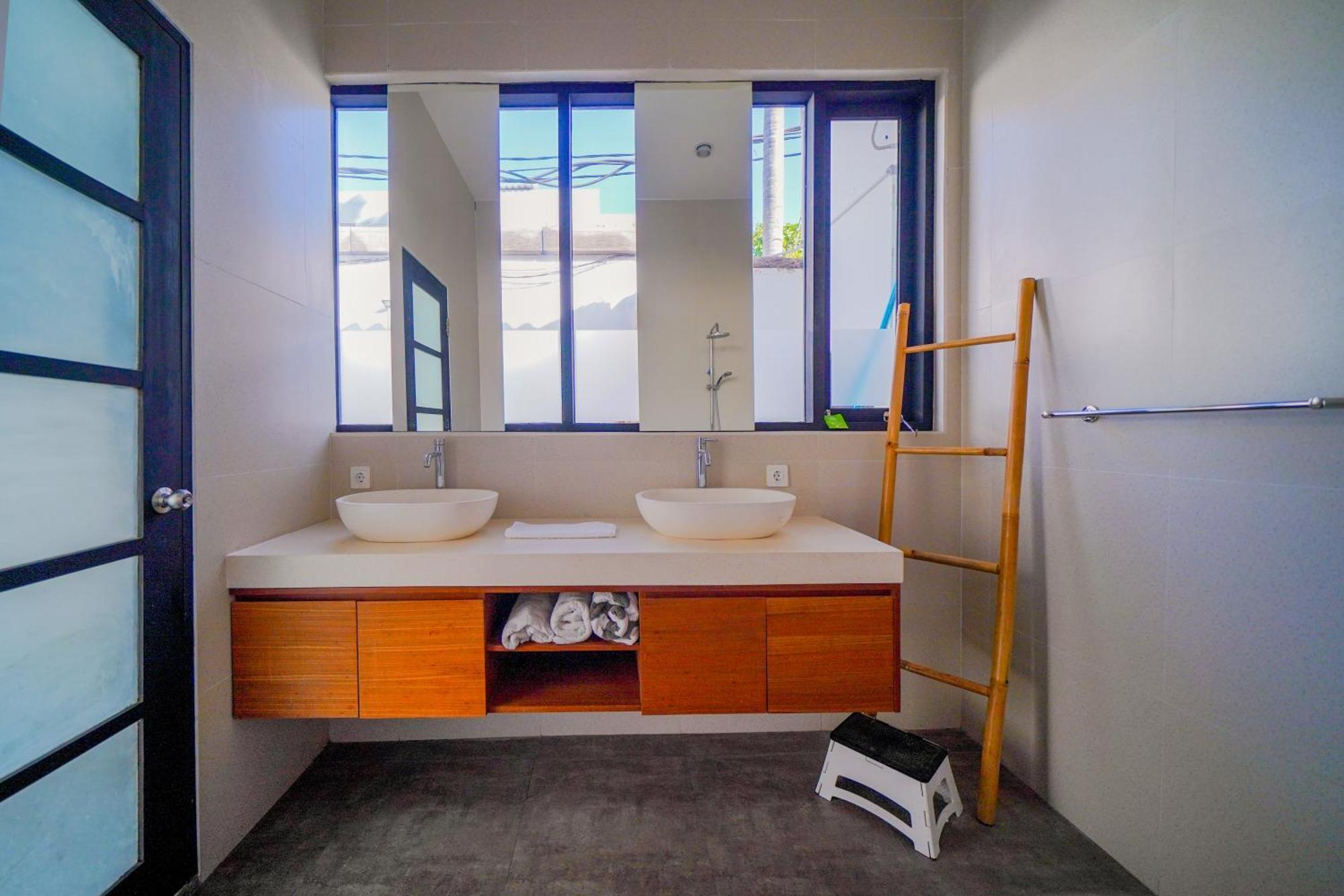Eldborg Villas Seminyak Buitenkant foto