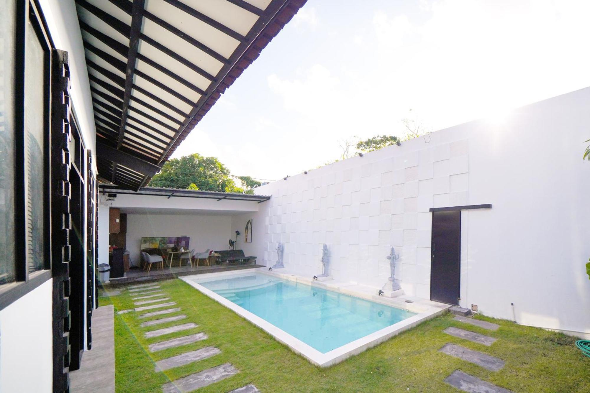 Eldborg Villas Seminyak Buitenkant foto