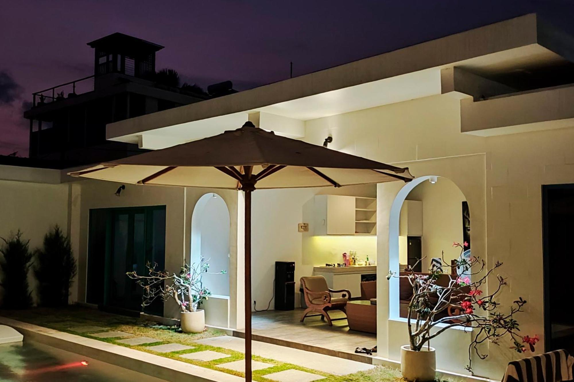Eldborg Villas Seminyak Buitenkant foto